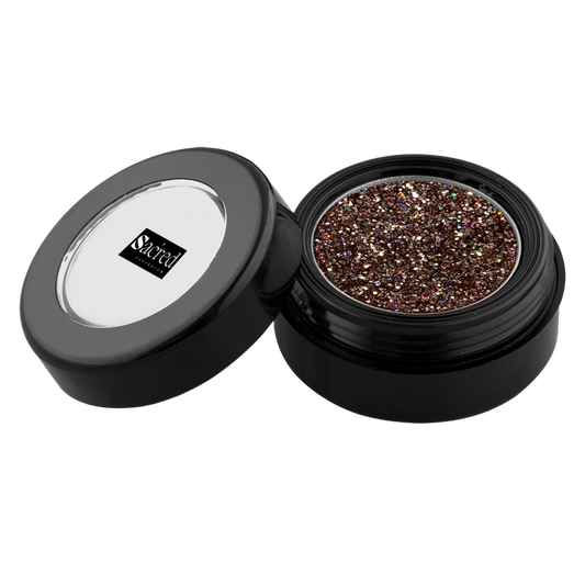 viaGlamour image of a Eyeshadow